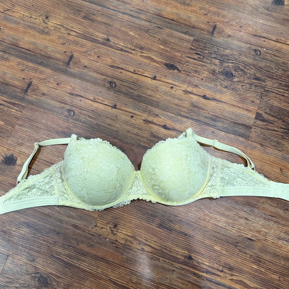 PINK Victoria’s Secret Wink Push-Up Balconette Bra